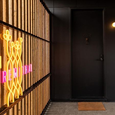 Wherewithal Luxury Suites Carlton Exteriör bild