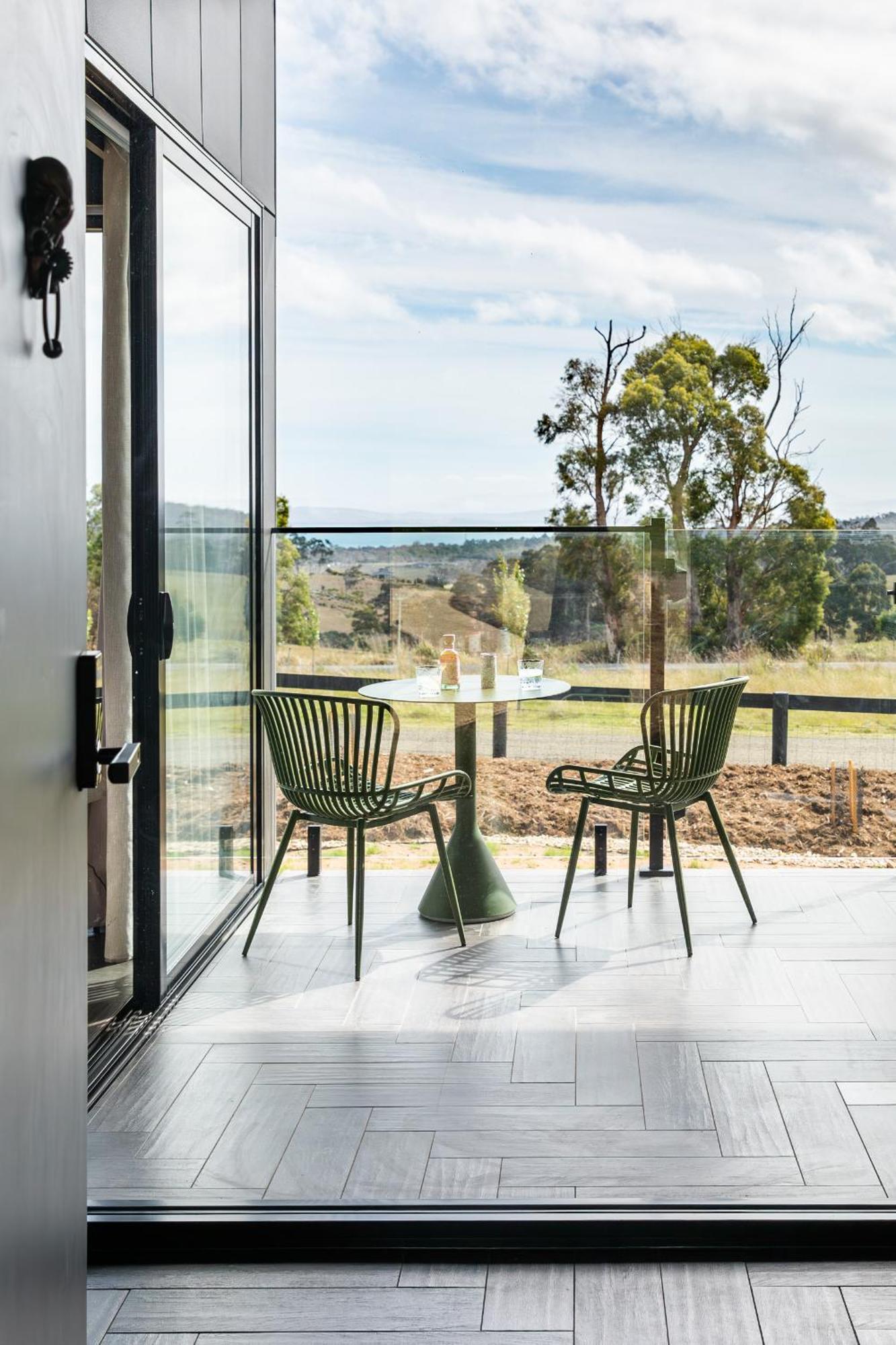 Wherewithal Luxury Suites Carlton Exteriör bild