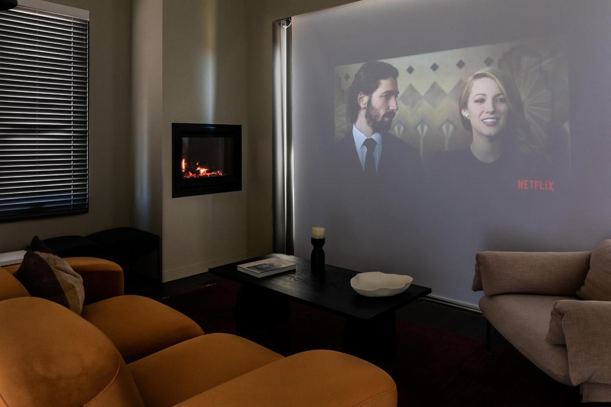 Wherewithal Luxury Suites Carlton Exteriör bild