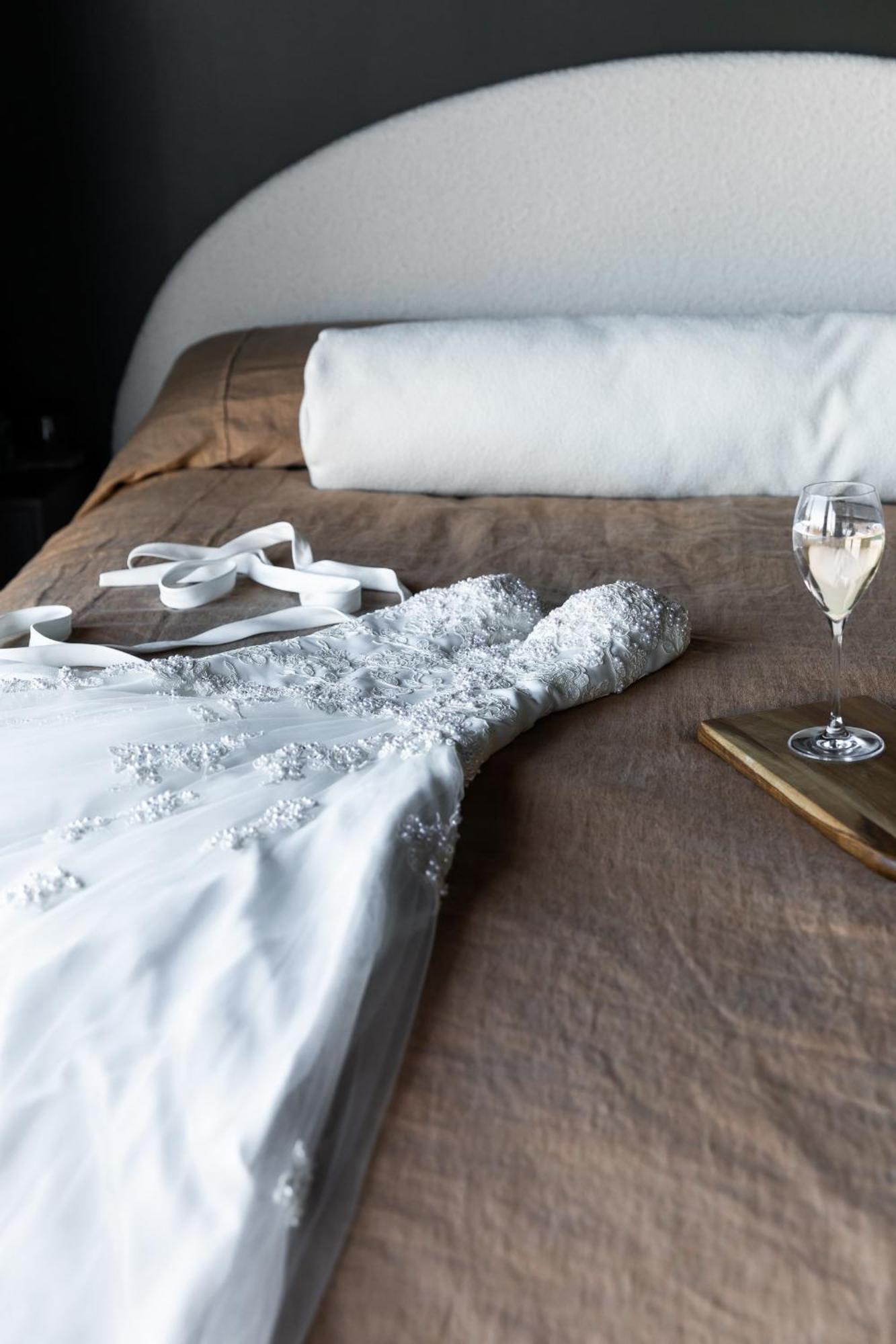 Wherewithal Luxury Suites Carlton Exteriör bild